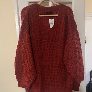 Chunky Knit V-Neck Sweater in dark pink